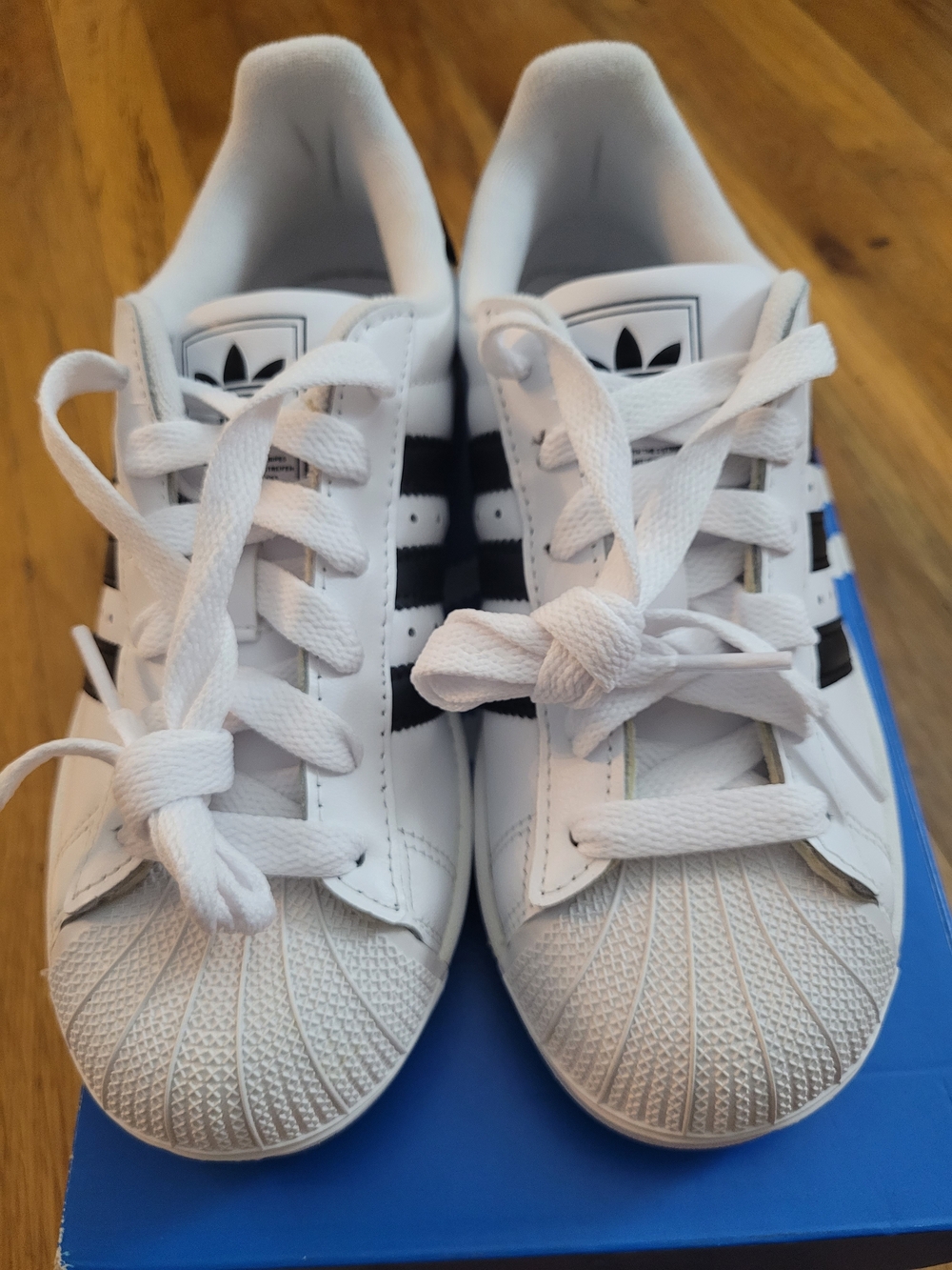 Adidas Kids Superstar II GS 4 JH9976 Display Item Left Shoe Little Discoloration